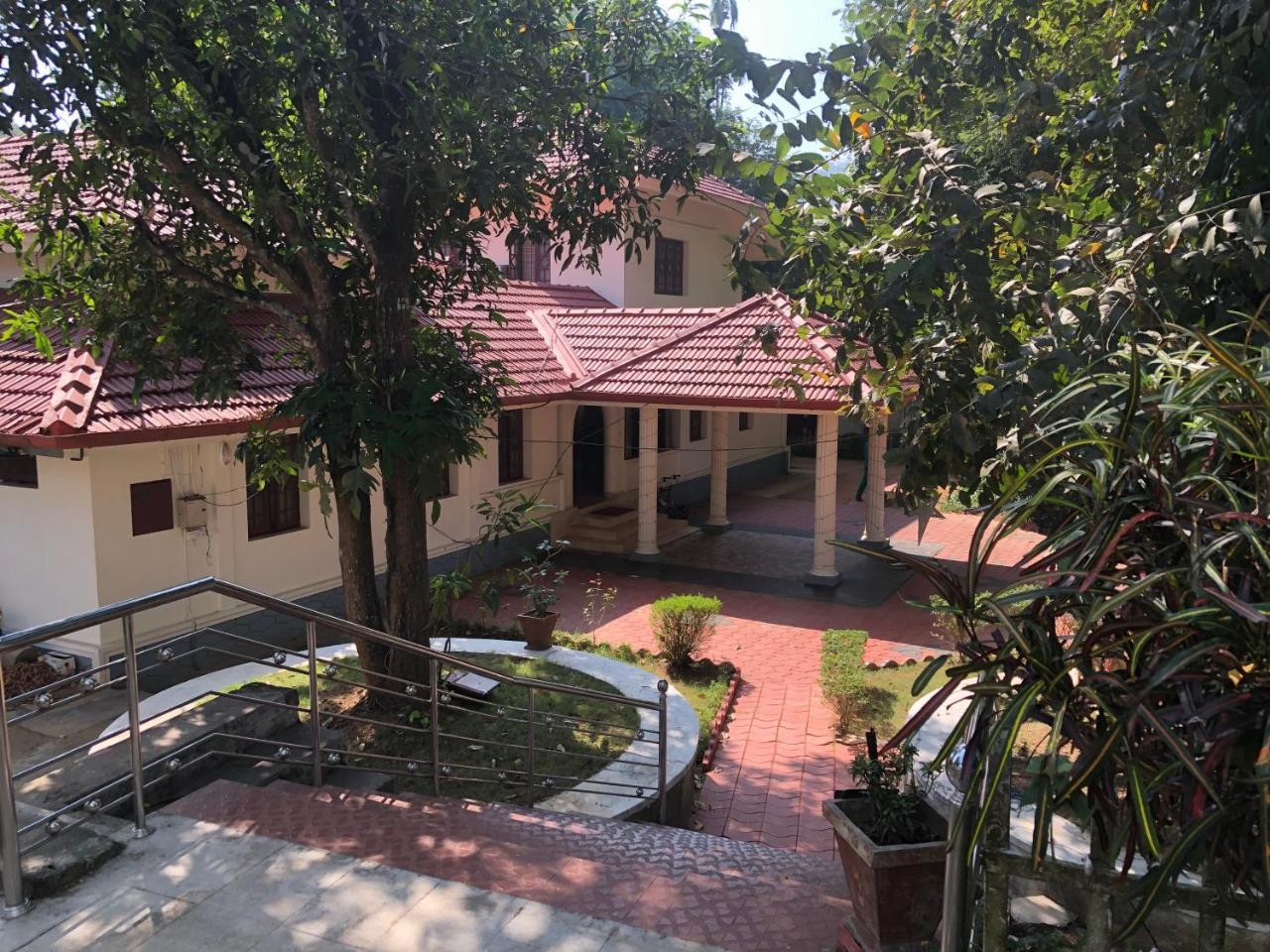 Ayuryogashram Heritage Thrissur エクステリア 写真