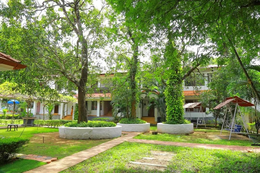 Ayuryogashram Heritage Thrissur エクステリア 写真